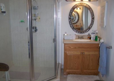 The original shower and vanity